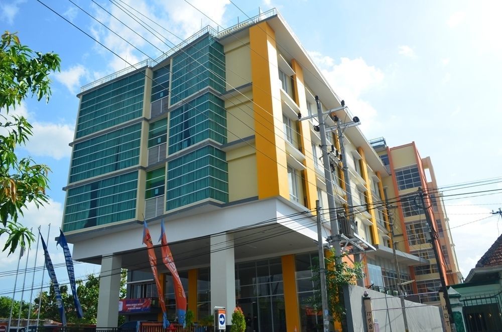 Edu Hostel Yogyakarta Exterior foto