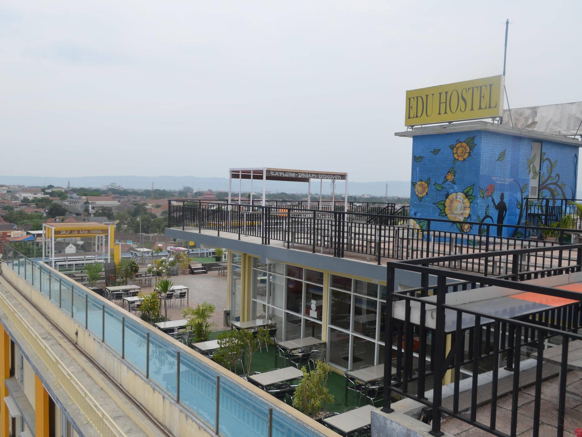 Edu Hostel Yogyakarta Exterior foto