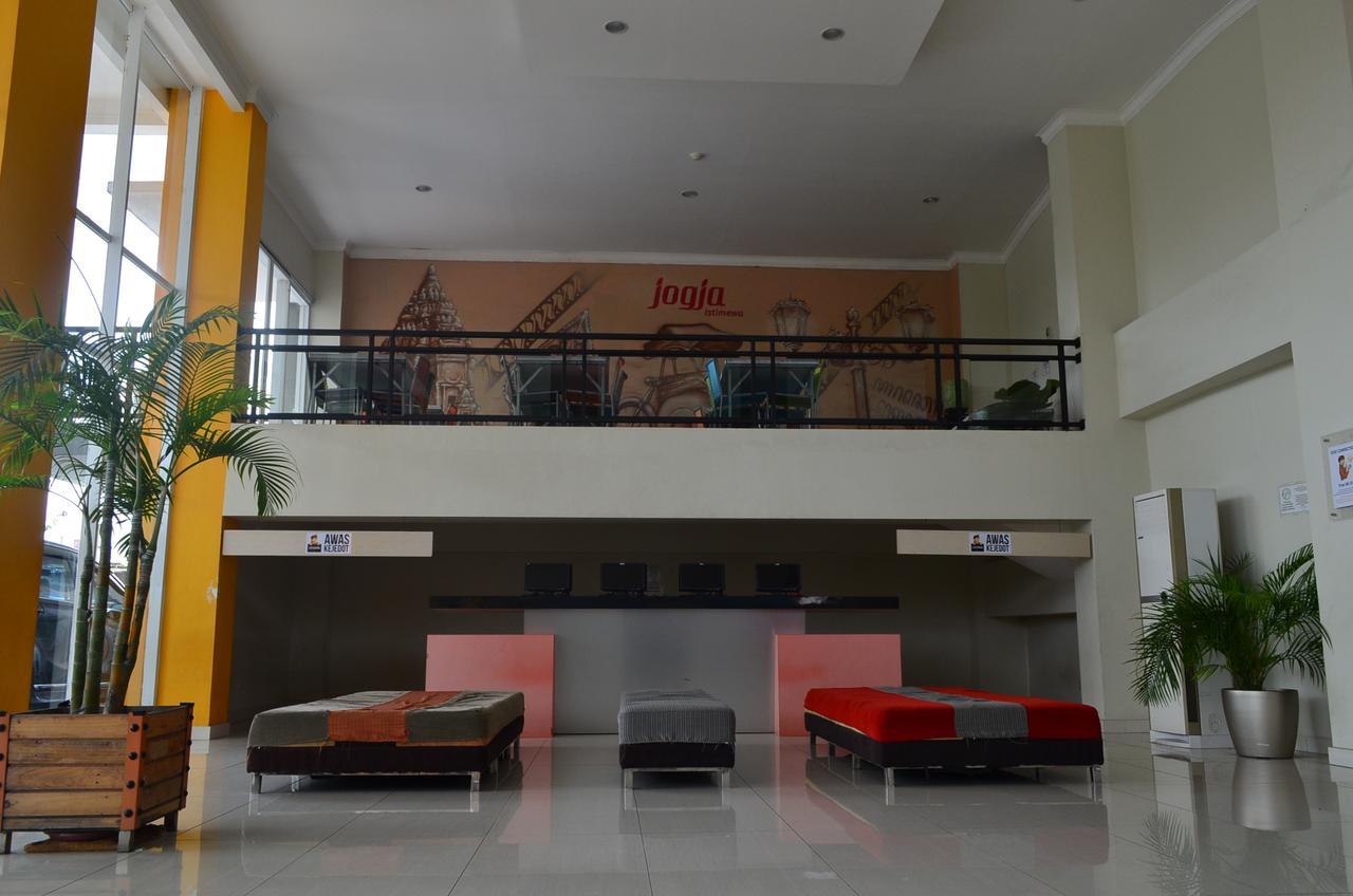 Edu Hostel Yogyakarta Exterior foto